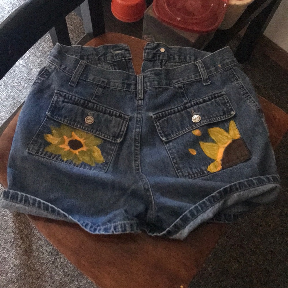 Vintage Sunflower shorts